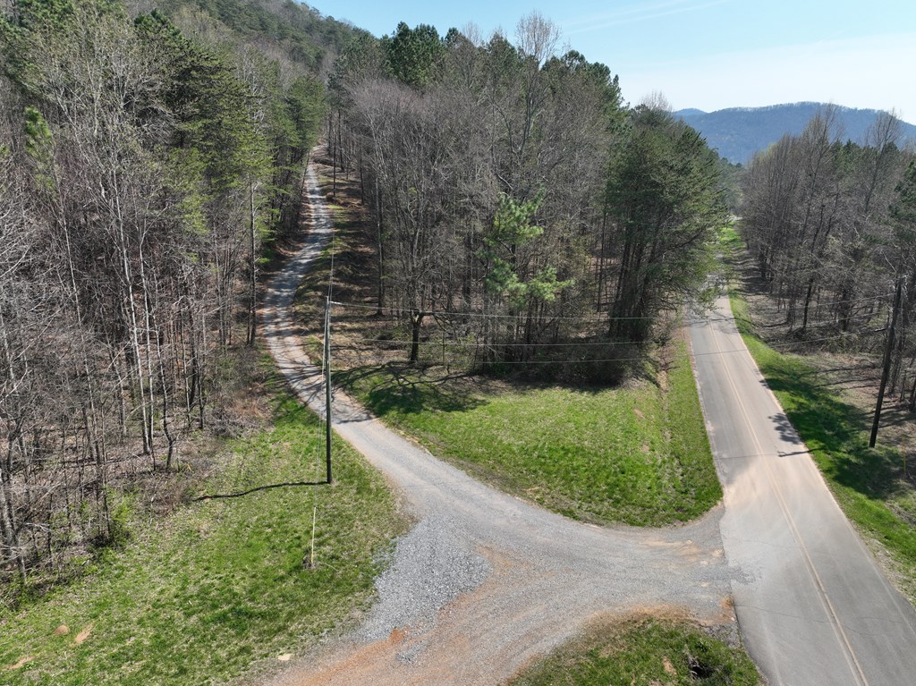 00 Dennis Mill Rd
