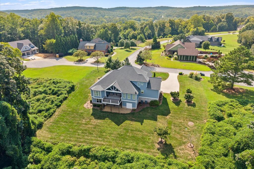 1020 Woodbury Trail