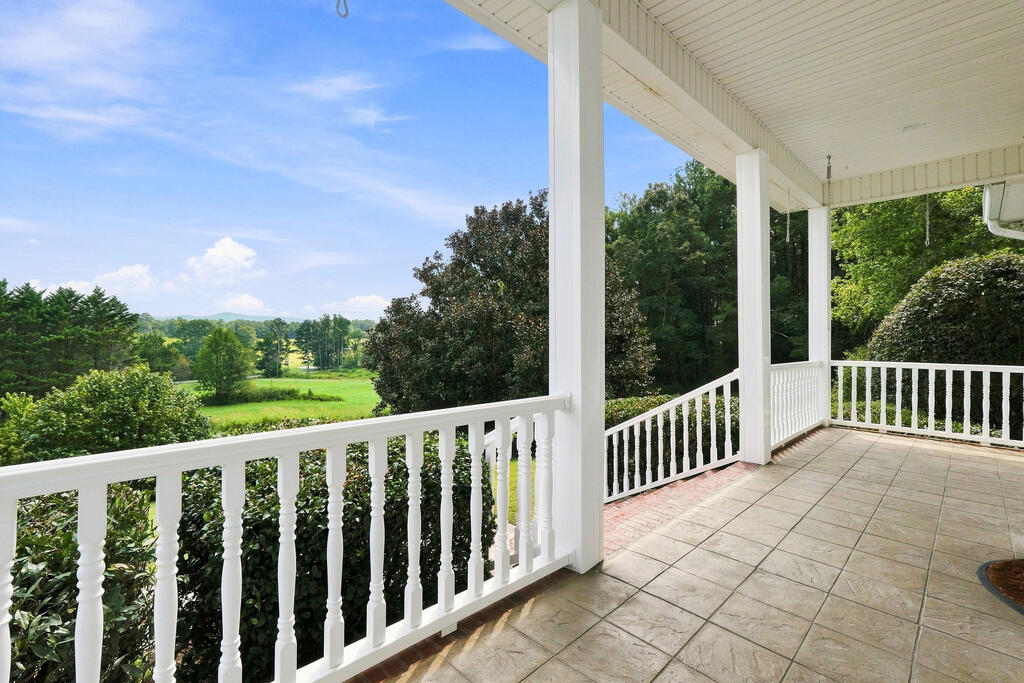 1834 Old Ringgold Road
