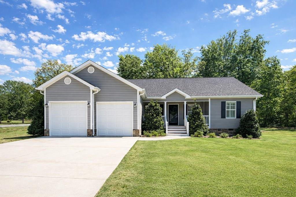 Photo 1 of 24 — 11 Timberbrook Drive, CHATSWORTH, GA 30705
