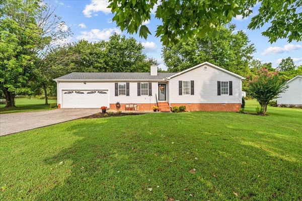 347 FLOODTOWN RD, CHATSWORTH, GA 30705 - Image 5f9084701cc782124280a62bdfd9ecb0/1425293389