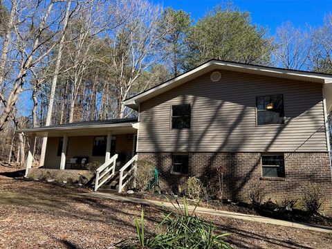329 Lynn Drive Lafayette GA 30728