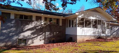 5080 Holly Creek Cool Springs Road CHATSWORTH GA 30705