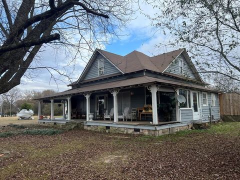 7880 GA-225 CHATSWORTH GA 30705