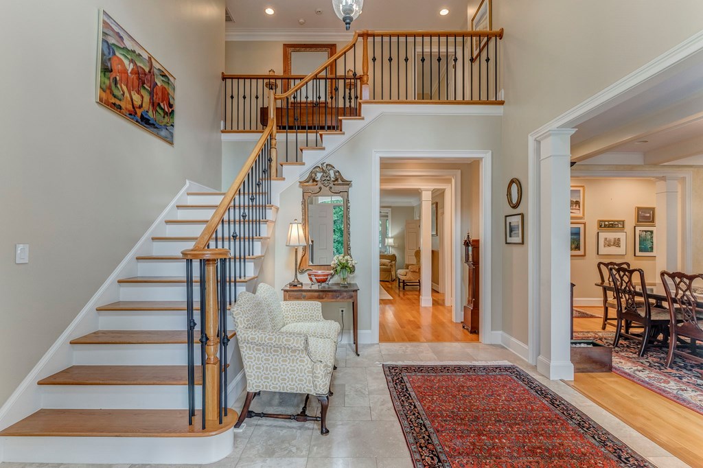 259 Paradise Drive