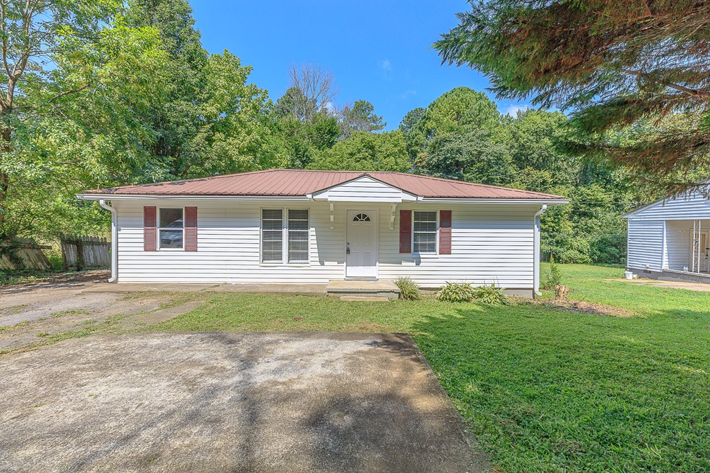 512 Rogers Lane