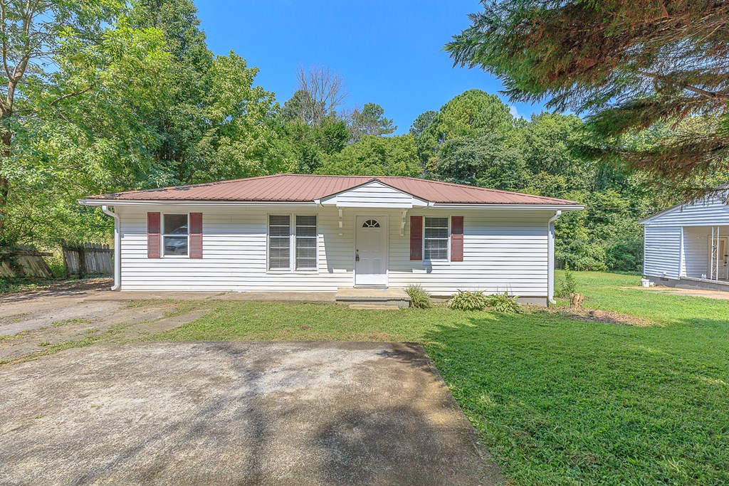 512 Rogers Lane