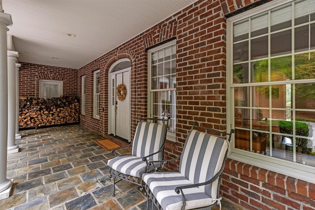 1247 Reed Road