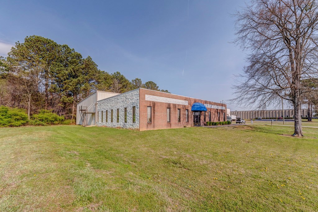 2124 S Hamilton Street