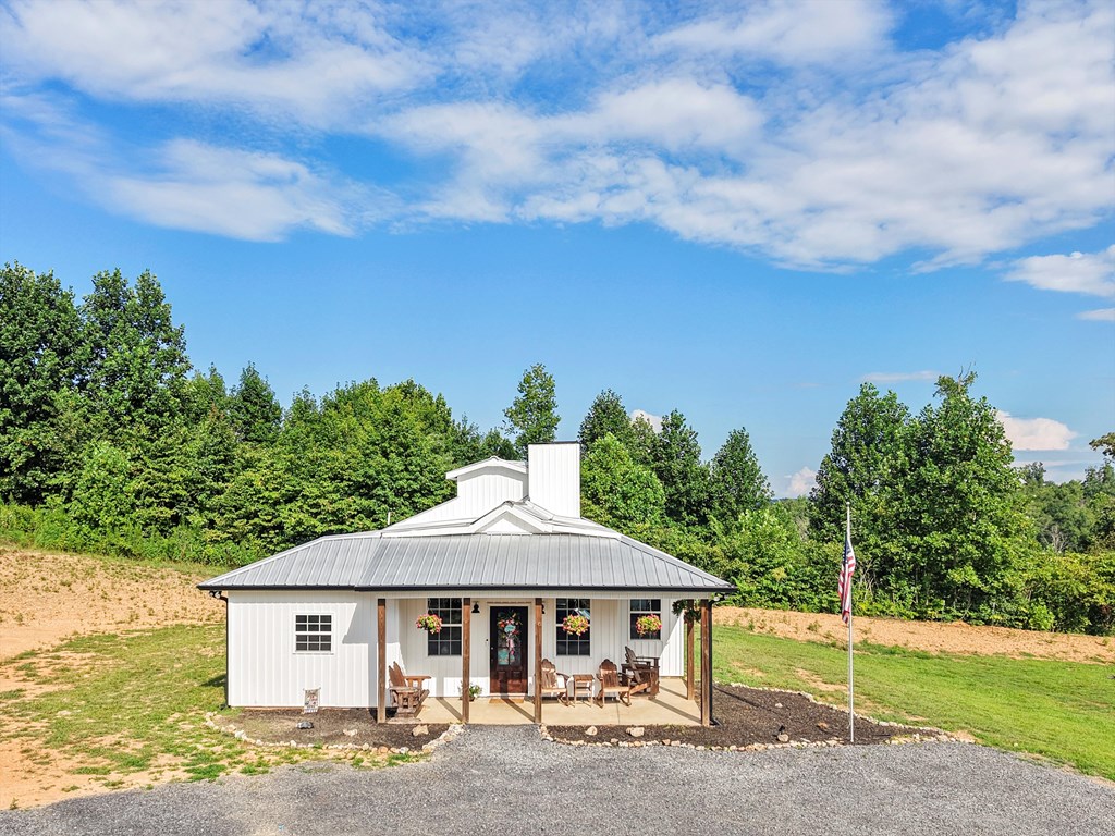 1868 E Emerson Road