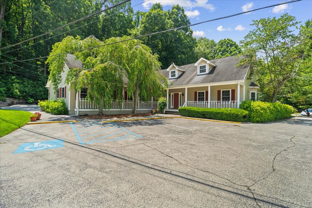 1403 Dug Gap Road