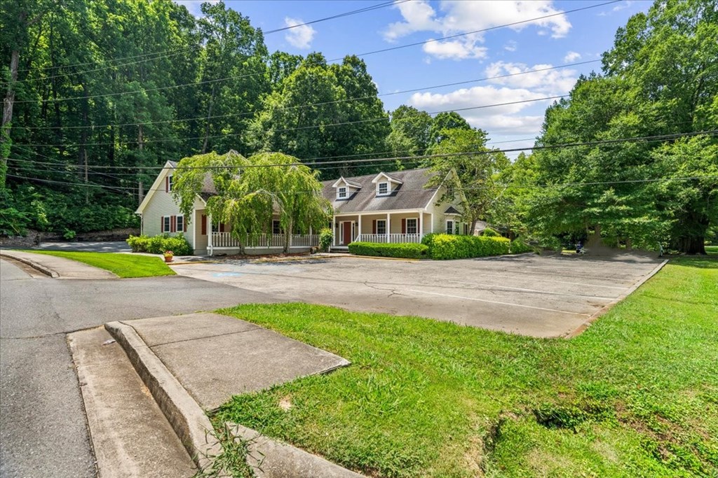 1403 Dug Gap Road