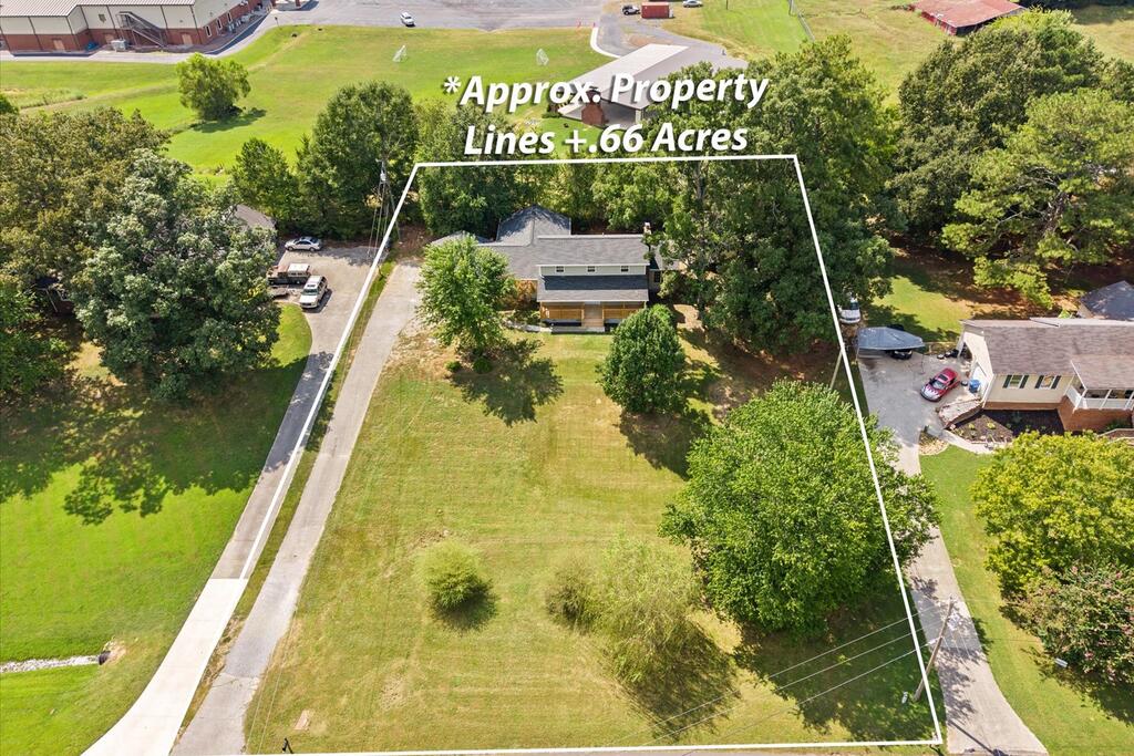 1421 Thrasher Hills Drive NE