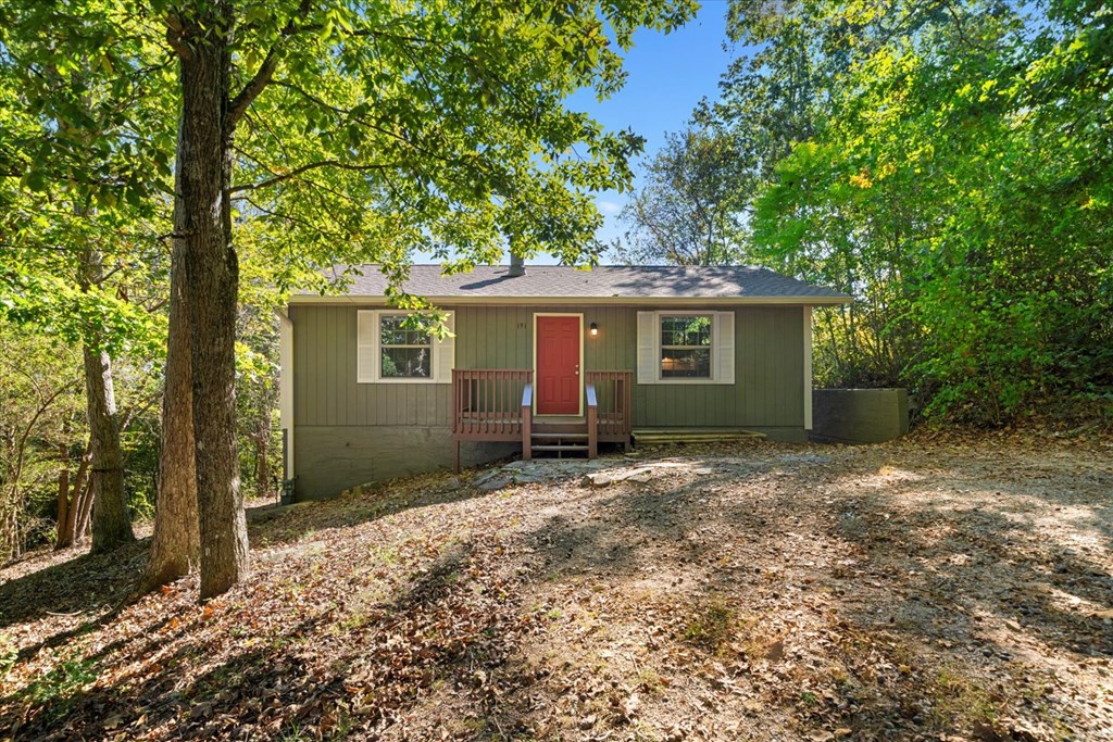 191 Creeks Bend Drive