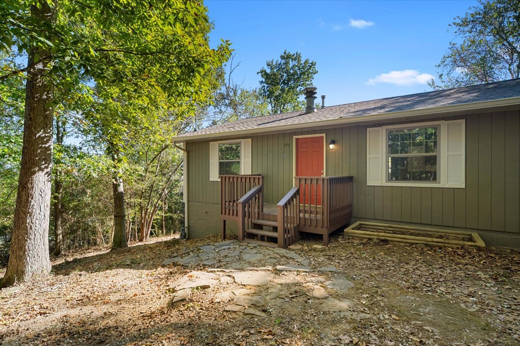 191 Creeks Bend Drive