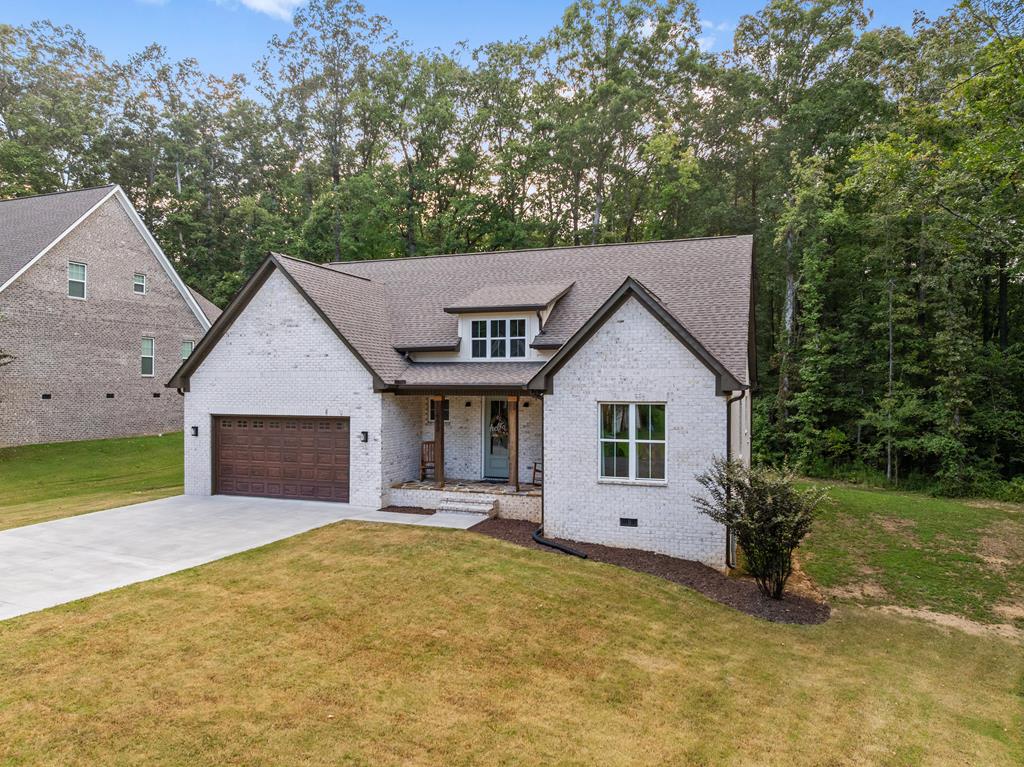 602 W Blue Springs Drive