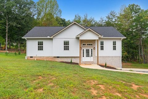 38 Earls Way CHATSWORTH GA 30705