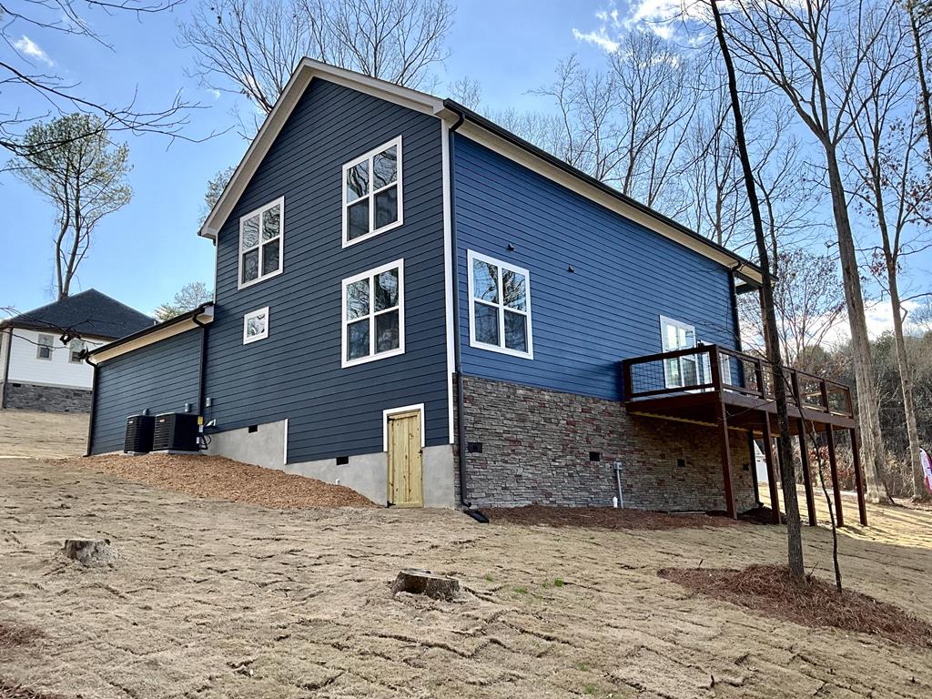 442 Haig Mill Lake Rd