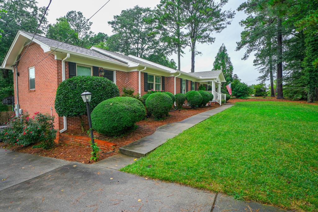 1008 Brown Street