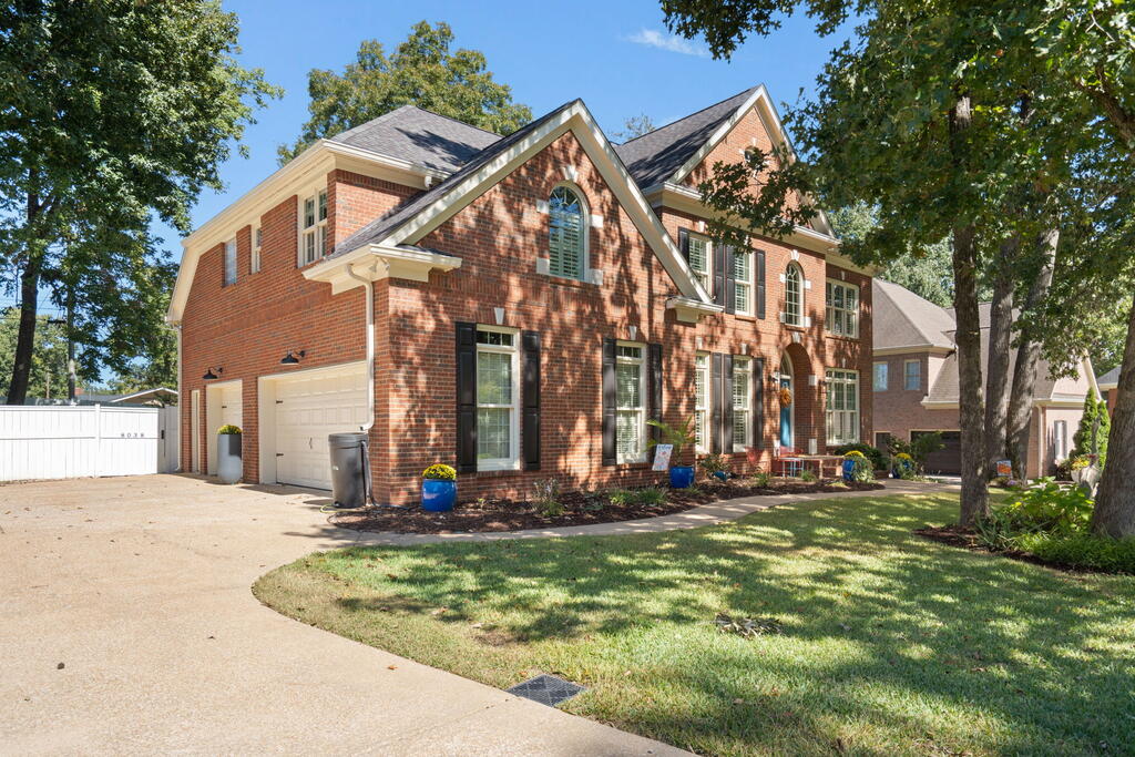 8038 Rosemere Way