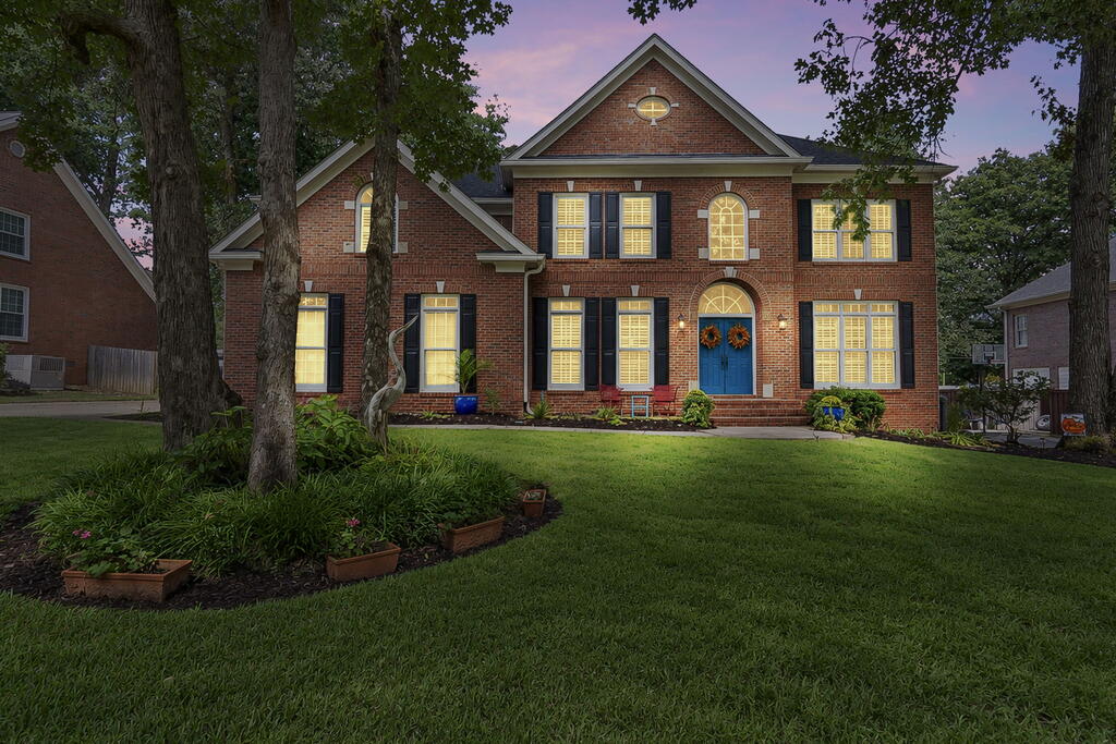 8038 Rosemere Way