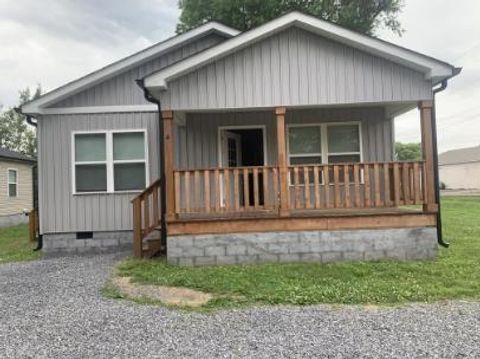 4 W 5th Avenue CHATSWORTH GA 30705