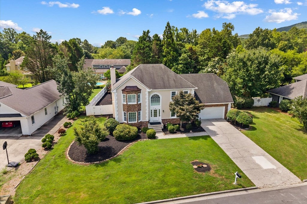 2001 Kingsridge Drive