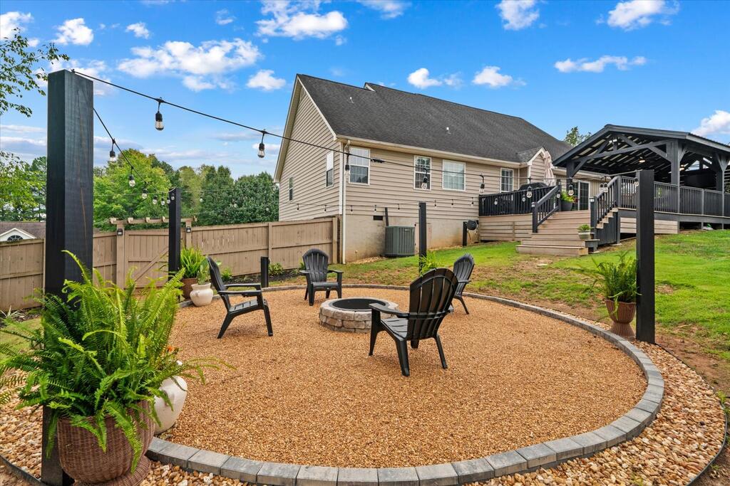 209 Vineyard Drive