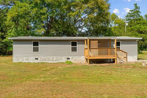 37 Leonard Bridge Road CHATSWORTH GA 30705