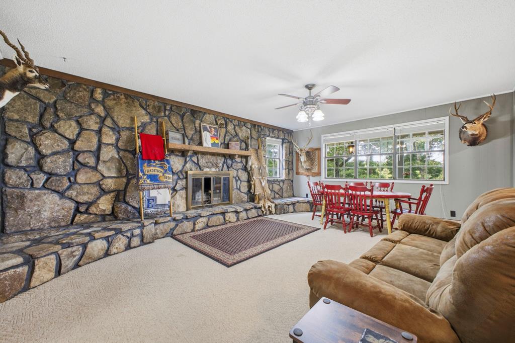 422 Bonifacious Road