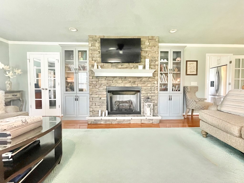 206 Blue Mountain Parkway