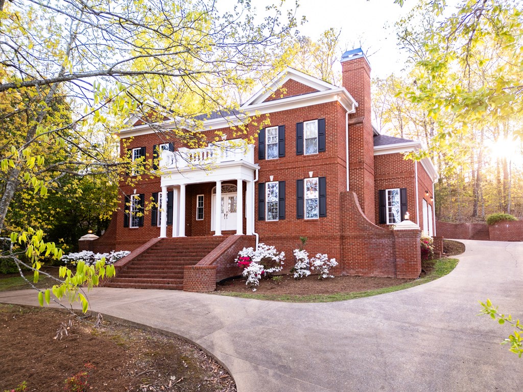 1768 Windstone Drive