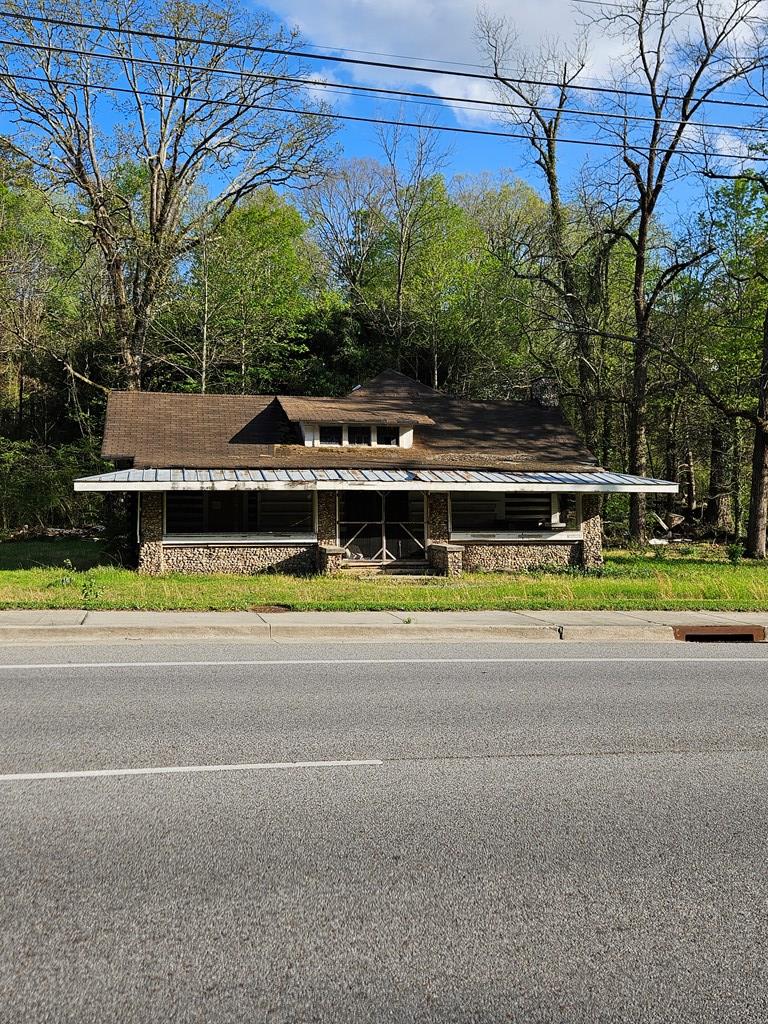 9096 East Brainerd Road