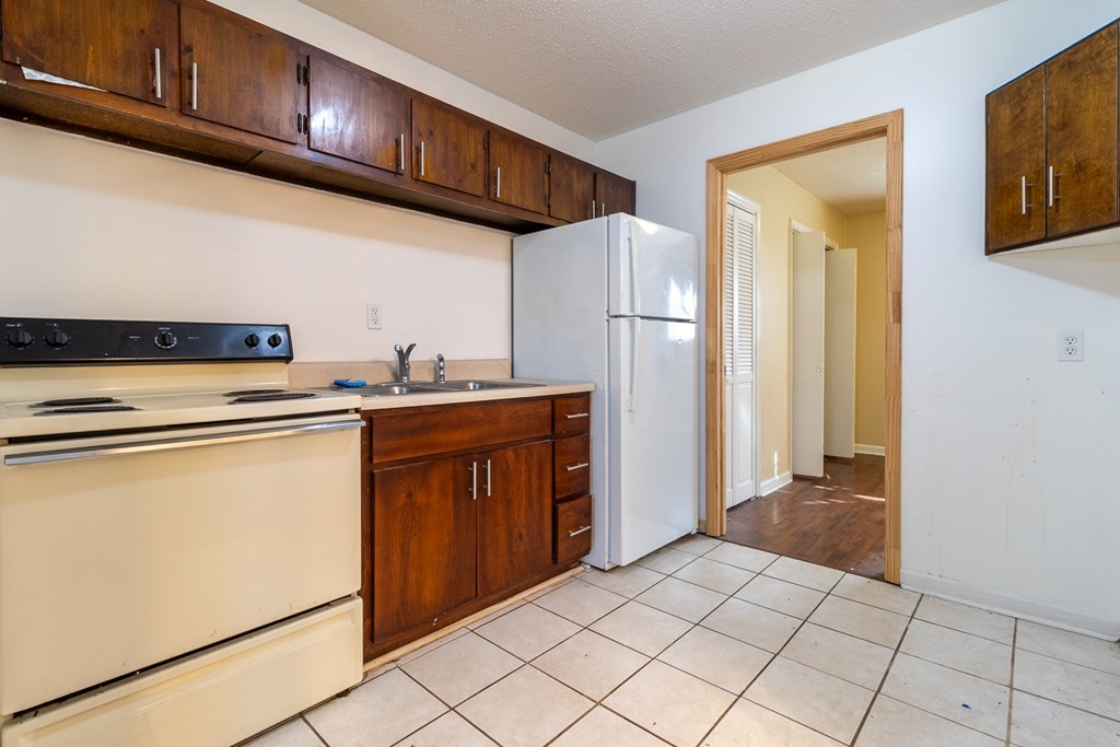 1775 Westside Circle 2