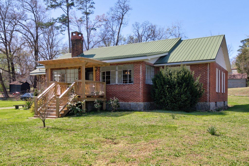 809 N Oakwood Street