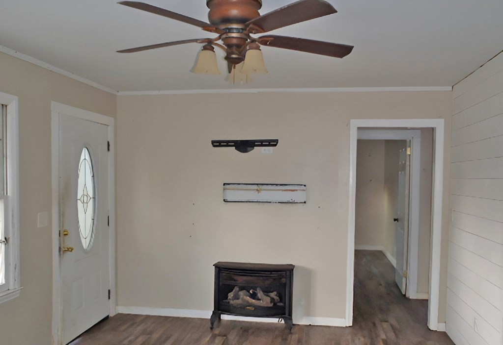 126 Wendy Hill Drive, SE