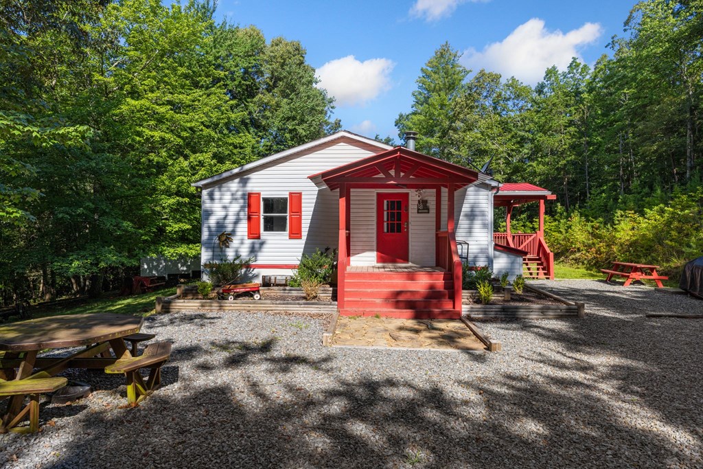 1441 Chestnut Gap Road