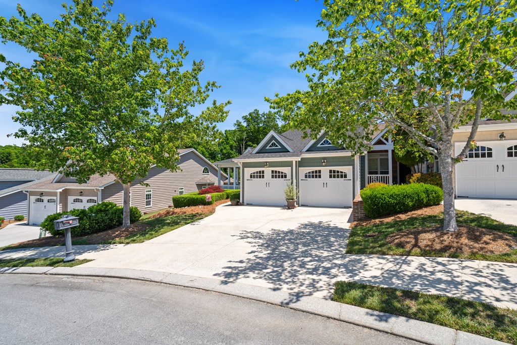 139 Hillhouse Lane