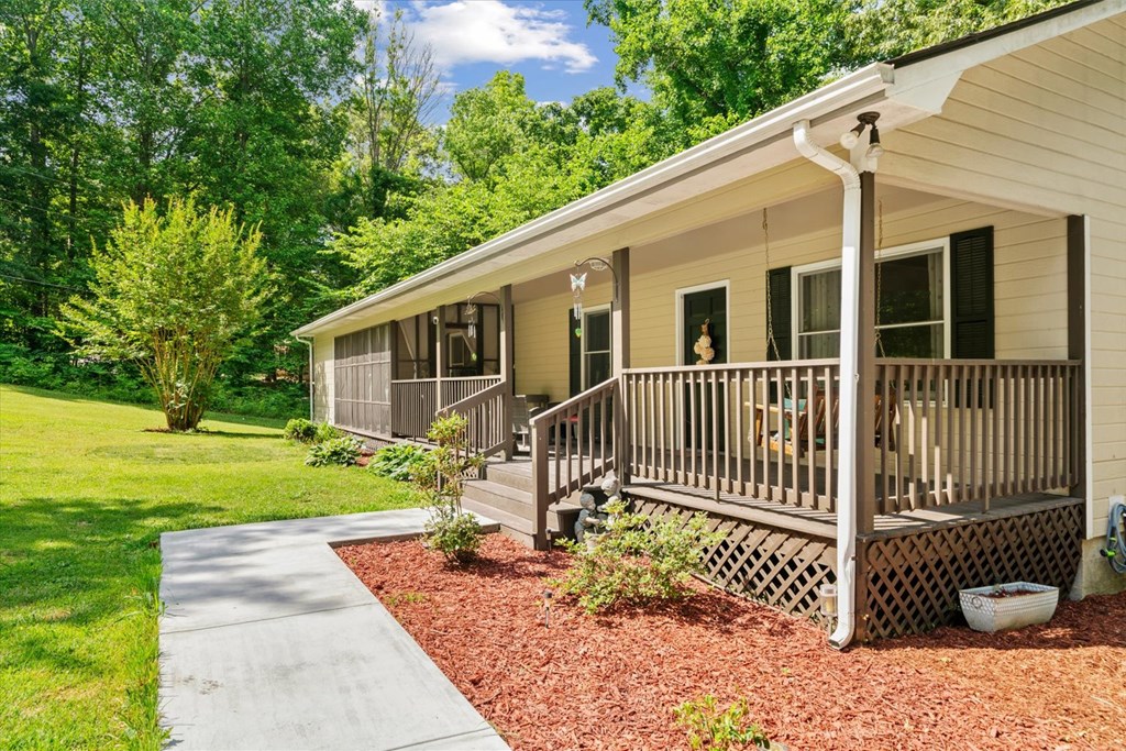 237 Windmill Dr