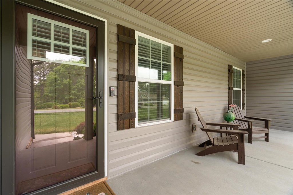 1072 Bell Loop