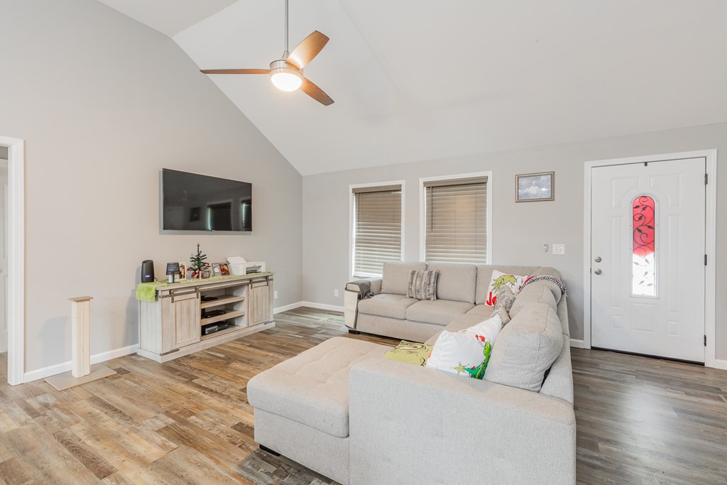 2936 Rebecca Circle