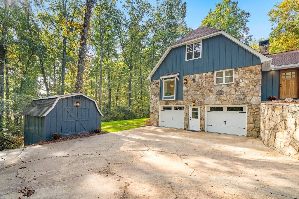 610 Audubon Way