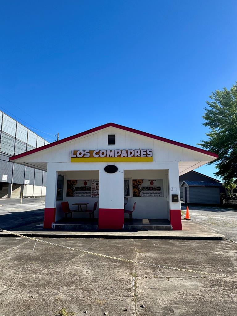 Photo 1 of 2 — 312 E E Morris St, DALTON, GA 30721