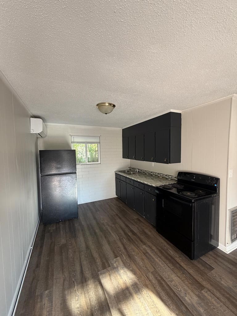 3236 Shepard Drive 4