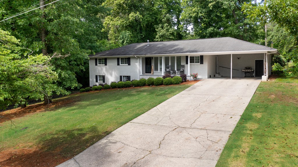 212 Sherwood Drive