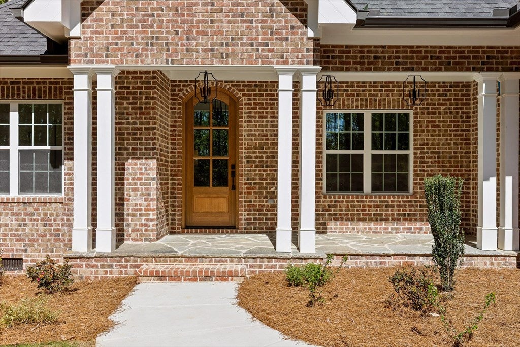 800 Moravian Bend