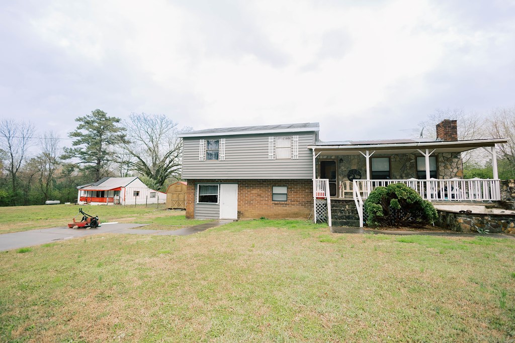 831 Tunnel Hill Road