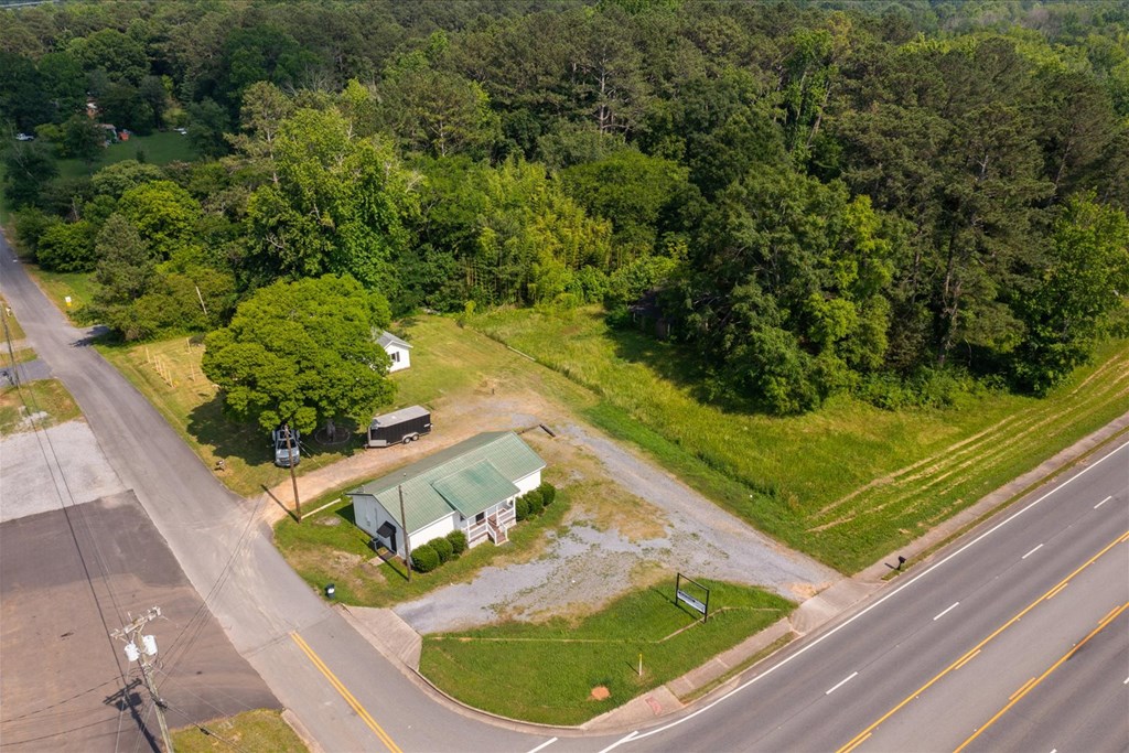 3050-52 Cleveland Hwy