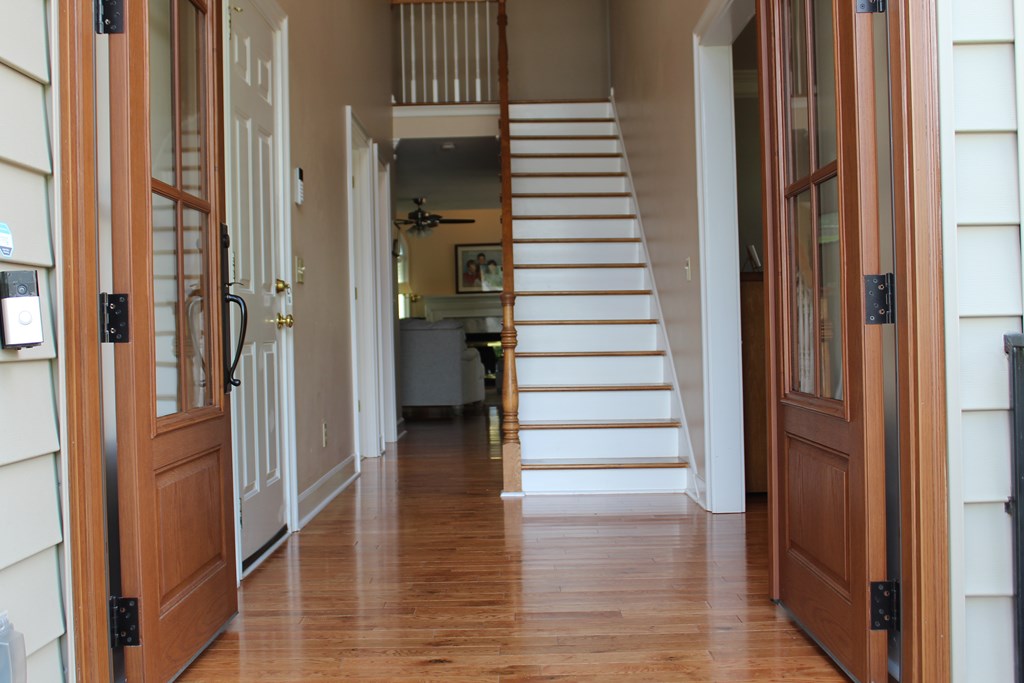 2012 Kingsridge Drive