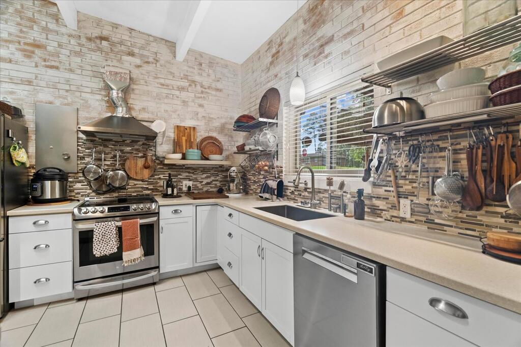 520 W Peachtree Street